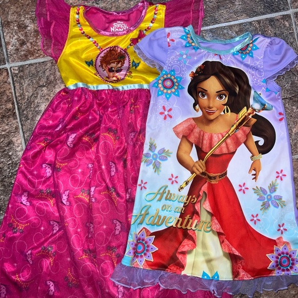 4 Girls' Cartoon Character Dresses - Picture 2 of 6